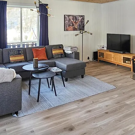 Holiday home Gorgeous In With Kitchen Rauland