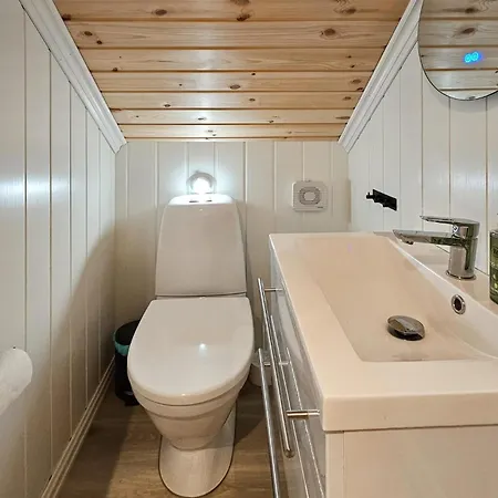 Gorgeous In With Kitchen